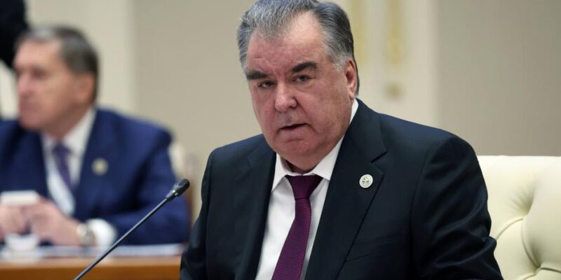 "Вечная дружба" Душанбе и Пекина: что она значит для Центральной Азии 1 63450113 403.jpg Deutsche Welle Центральная Азия