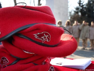 "Надо все время притворяться": как война меняет молодежь в РФ 2 66353417 403.jpg BBC News Русская служба война в Украине, Россия