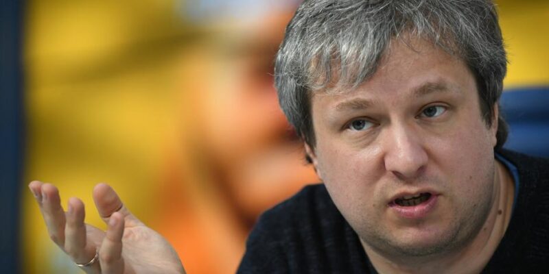 69396700 403.jpg Deutsche Welle Андрей Звягинцев, Антон Долин