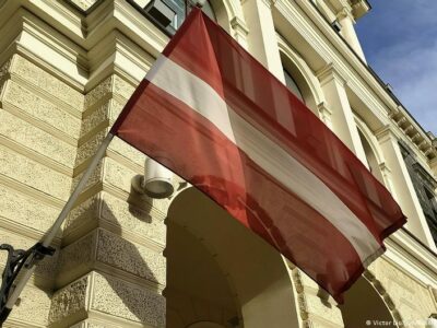 В Латвии беспилотник упал в озеро и сдетонировал 6 70611359 403.jpg Deutsche Welle полиция Латвии