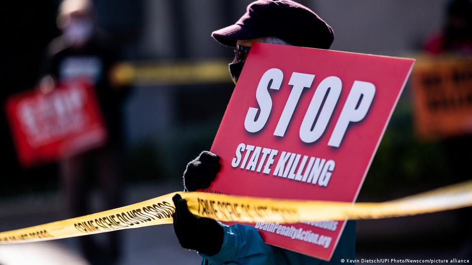 Amnesty: Число смертных казней в мире за год почти удвоилось 1 72143125 403.jpg Deutsche Welle Amnesty International, смертная казнь, смертные казни