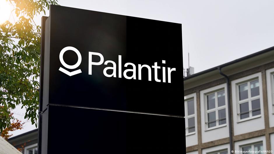 Украина вместе с Palantir внедряет искусственный интеллект в войну 1 73583198 403.jpg Deutsche Welle Palantir