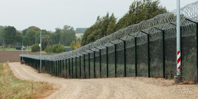 Эстония установила средства мониторинга дронов на границе с Россией 1 74364853 403.jpg Deutsche Welle дроны