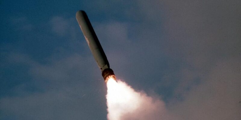74409506 403.jpg Deutsche Welle Tomahawk, США-Германия
