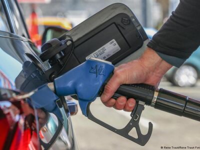 В оккупированной Россией части Запорожья ввели талоны на топливо 2 76514993 403.jpg Deutsche Welle Запорожье