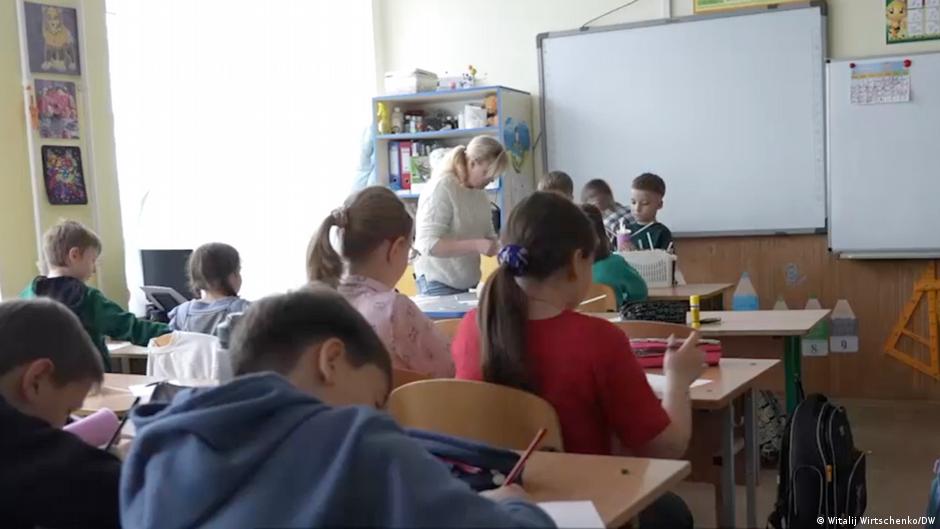 76963763 403.jpg Deutsche Welle украинские дети