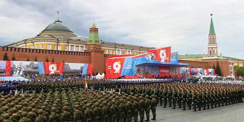 77102538 403.jpg Deutsche Welle парад