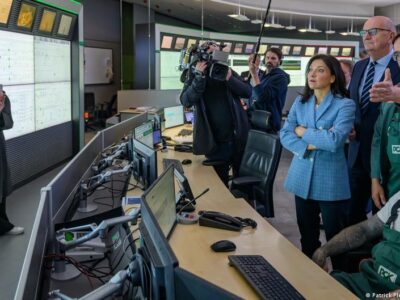 77120484 403.jpg Deutsche Welle Deutsche Welle