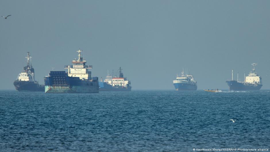 Иран начал пропускать китайские суда через Ормузский пролив 1 77143701 403.jpg Deutsche Welle Ормузский пролив