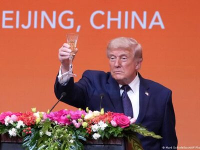 77162018 403.jpg Deutsche Welle Китай-США
