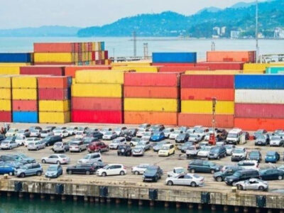 В портах Поти и Батуми ожидается рекордное поступление автомобилей 12 batumi port avtomobili Другая SOVA автомобили, Батуми, порт Поти