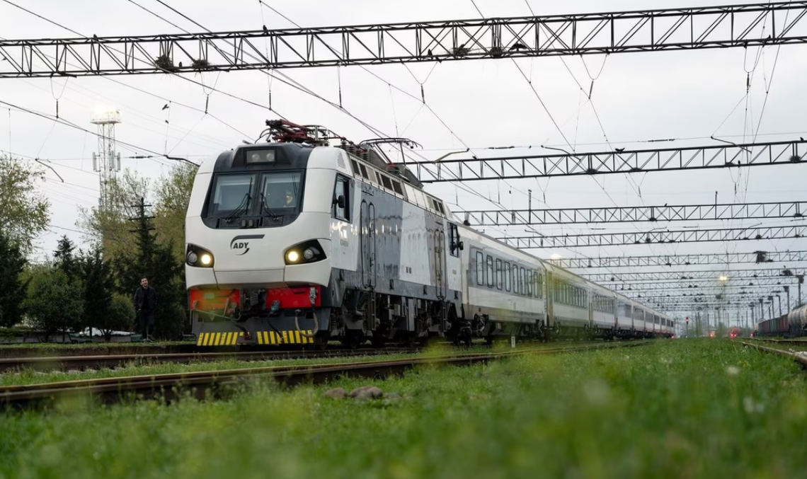 poezd azerbaijan новости COVID в Азербайджане, Covid-19, грузия-азербайджан, железнодорожное сообщение, сухопутная граница
