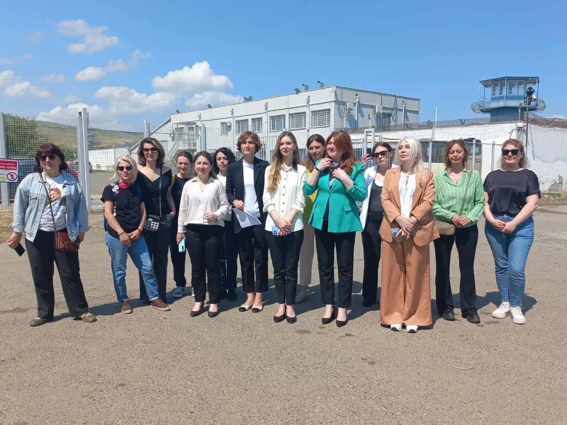 Women politicians demand proper medical care for Elene Khoshtaria 1 321321 News
