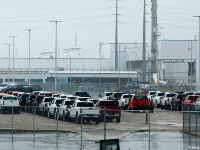 54808114 403.jpg Deutsche Welle Ford, General Motors, оружие, Трамп
