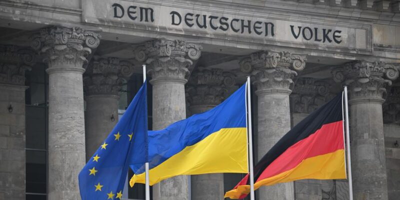 Берлин: Переговоры о мире в Украине могут возобновиться 1 61161546 403.jpg Deutsche Welle Берлин