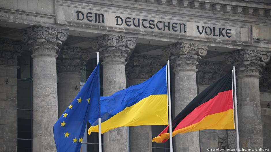 61161546 403.jpg Deutsche Welle Берлин