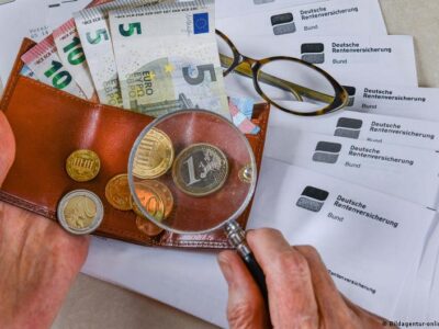 67020369 403.jpg Deutsche Welle пенсии, ФРГ