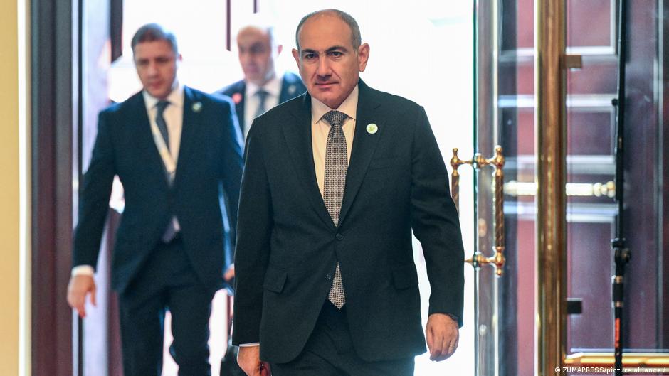 Пашинян отверг призыв к референдуму о вступлении в ЕС 1 74386416 403.jpg Deutsche Welle Никол Пашинян