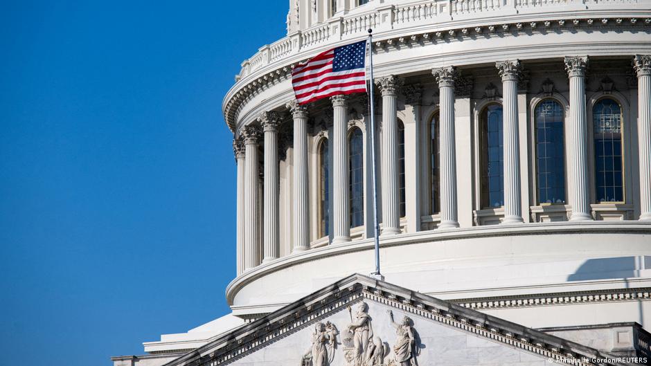Палата представителей США приняла резолюцию против войны Трампа в Иране 1 76189890 403.jpg Deutsche Welle Палата представителей США