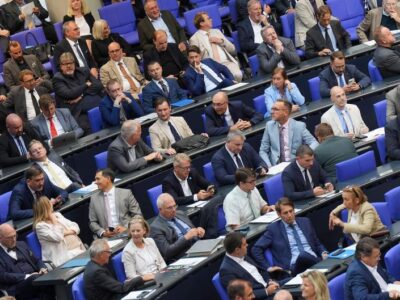 77173962 403.jpg Deutsche Welle депутаты АдГ, Санкт-Петербург