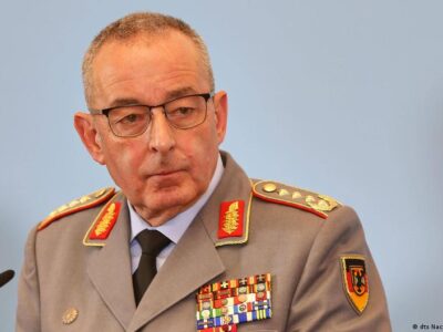 Немецкий генерал: Говорить о переломе в войне в Украине рано 5 77198361 403.jpg Deutsche Welle генерал