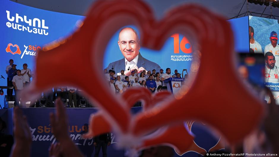 Итоги выборов в Армении: курс на баланс между ЕС и ЕАЭС 1 77456755 403.jpg Deutsche Welle выборы в Армении, ЕАЭС