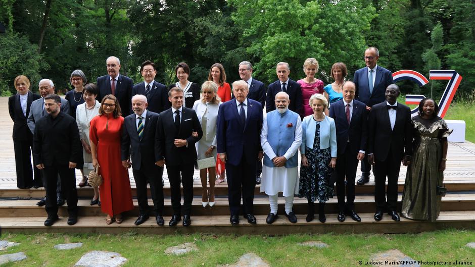 Зеленский высоко оценил результаты саммита G7 для Украины 1 77583542 403.jpg Deutsche Welle Владимир Зеленский