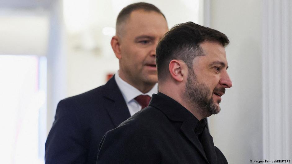Зеленский отказался от поездки на конференцию в Польшу 1 77636863 403.jpg Deutsche Welle Зеленский