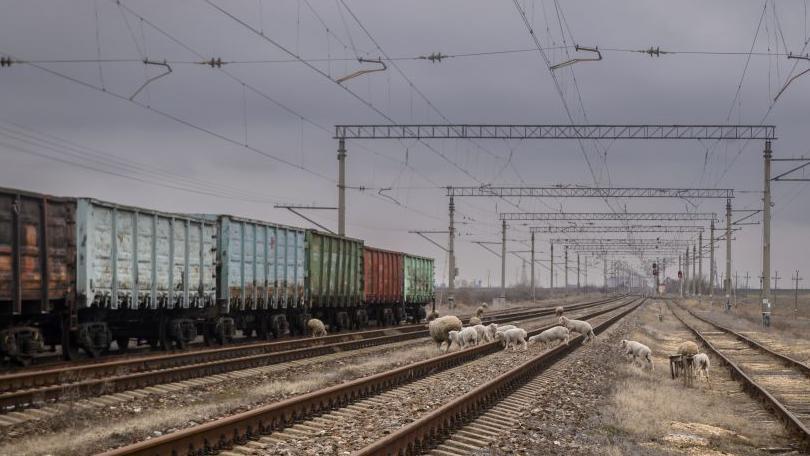Железная дорога в Крым в Херсонской области в январе 2022 года
