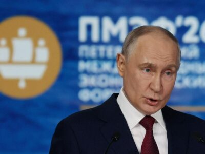Путин на ПМЭФ