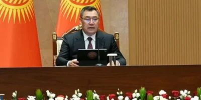 Грузия и Кыргызстан договорились расширять экономическое и транспортное сотрудничество 2 japarov политика Ираклий Кобахидзе, Кыргызстан, Садыр Жапаров