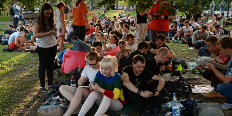 СМИ: В петербургских ТЦ проведут рейды для поиска "радикально настроенной молодежи" 1 19437360 403.jpg Deutsche Welle Петербург