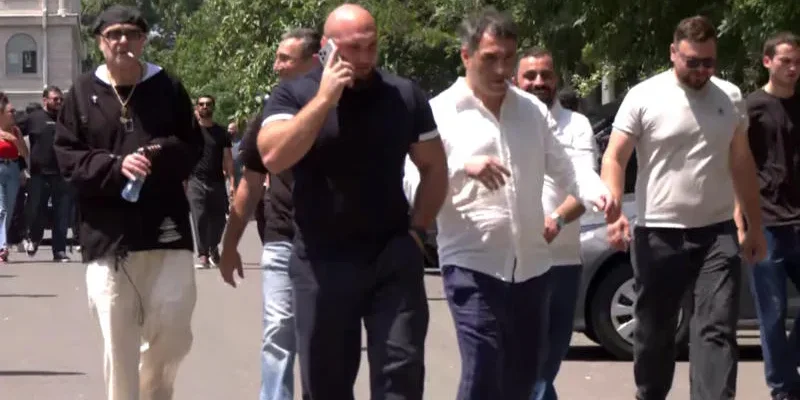 31 новости залог, нападение, Онисе Окриашвили