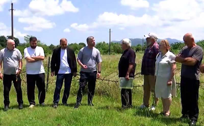Residents of Zoti Village Tell "Lelo" Leaders about Road and Public Transport Issues 1 31 News