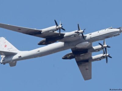 Великобритания перехватила российские самолеты в Арктике 7 52715050 403.jpg Deutsche Welle Арктика, Великобритания-Россия