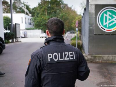 В Германии прошли обыски по делу о коррупции вокруг ЕВРО-2024 3 55183898 403.jpg Deutsche Welle коррупция