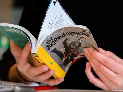 57528427 403.jpg Deutsche Welle подростки