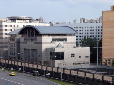 В Великобритании помощь добровольческому корпусу ГРУ станет наказуемой вплоть до пожизненного заключения 2 Штаб-квартира ГРУ в Москве (фото 2023 года)