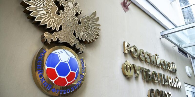 ФИФА рассмотрит возможность возвращения РФ в международный футбол 1 61018313 403.jpg Deutsche Welle международный футбол, Россия, ФИФА