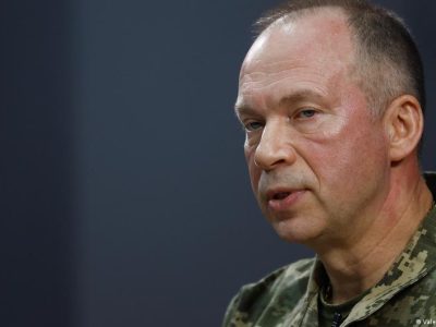 СМИ: Зеленский рассматривает отставку главкома ВСУ Сырского 2 68212226 403.jpg Deutsche Welle Владимир Зеленский