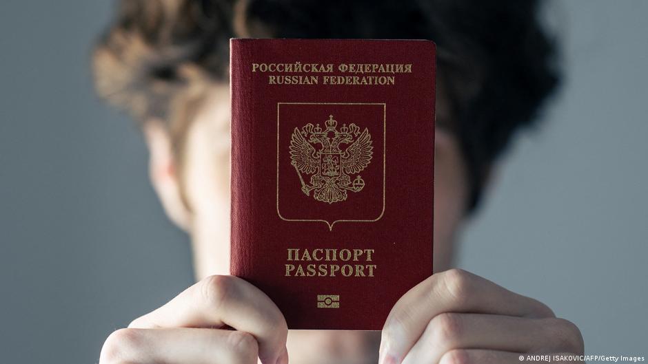 ЕС смягчит запрет на въезд для участвовавших в войне россиян 1 69821964 403.jpg Deutsche Welle запрет на въезд
