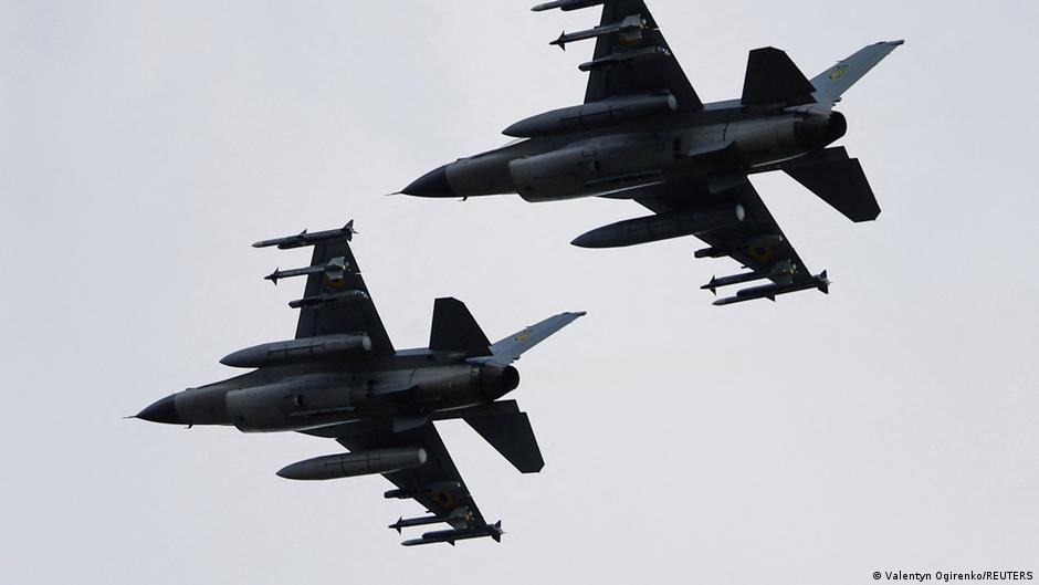 69967750 403.jpg Deutsche Welle F-16