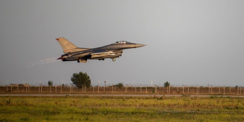 Румыния впервые с начала войны сбила БПЛА в своем небе 1 70166990 403.jpg Deutsche Welle Румыния