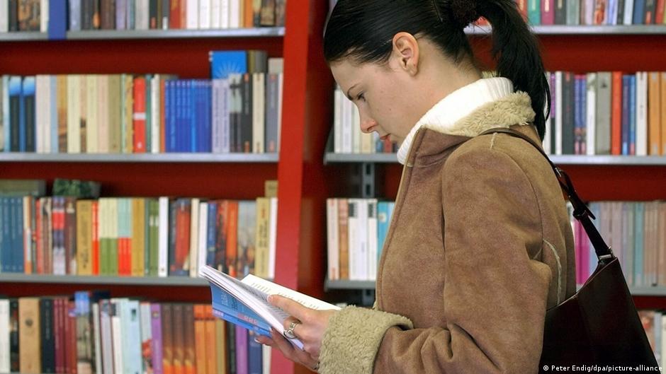 Молодежь в Германии теряет интерес к книгам 1 73243869 403.jpg Deutsche Welle Германия