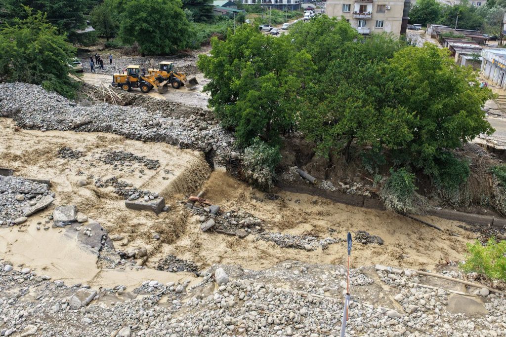 Prime Minister: Construction permits near Telavishevi River were issued incorrectly 1 744955563 1588679132925943 2684127018053555100 n News