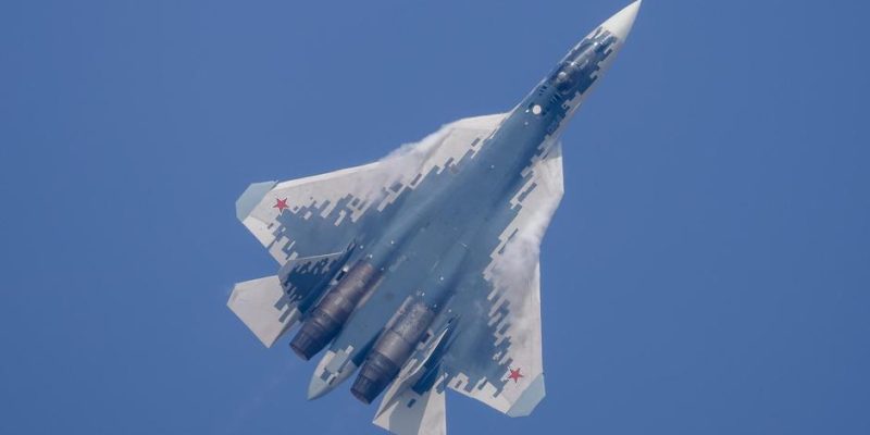 Новейший истребитель Су-57 потерпел крушение в Подмосковье 1 75948930 403.jpg Deutsche Welle Су-57