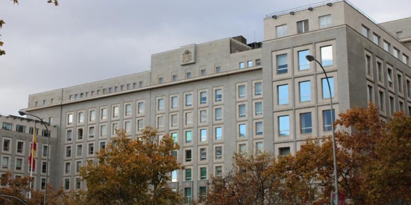 76377411 403.jpg Deutsche Welle база в Роте, США-Испания