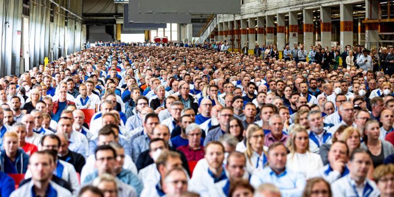 VW увольняет сотрудников. Есть ли альтернатива сокращению персонала? 1 77785907 403.jpg Deutsche Welle
