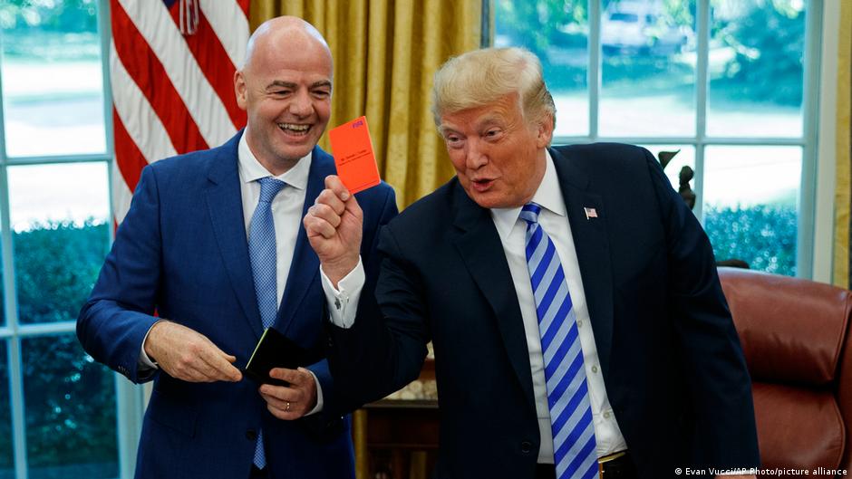 77854887 403.jpg Deutsche Welle красная карточка, ФИФА