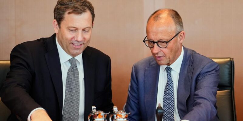 В Германии утвердили проект бюджета на 2027 год с акцентом на оборону 1 77856205 403.jpg Deutsche Welle бюджет Германии